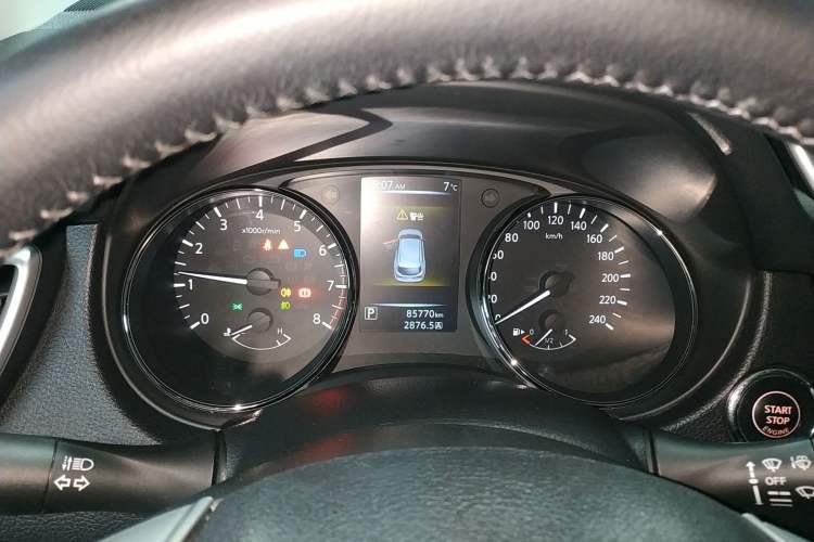 Used Nissan Qashqai 2016 2.0L CVT Luxury Edition Instrument Cluster