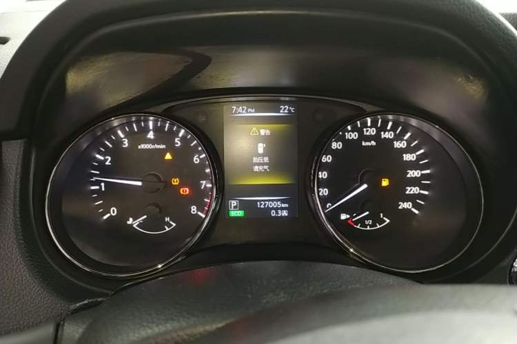 Used Nissan Qashqai 2016 2.0L CVT Luxury Edition Instrument Cluster
