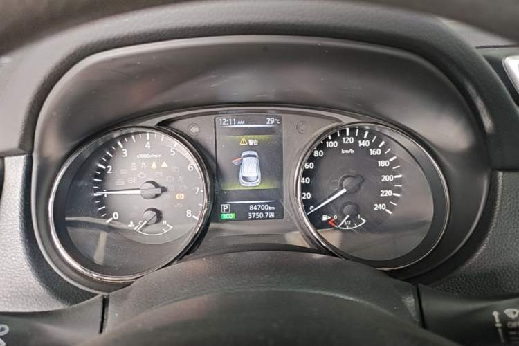 Used Nissan Qashqai 2016 2.0L CVT Elite Edition Instrument Cluster