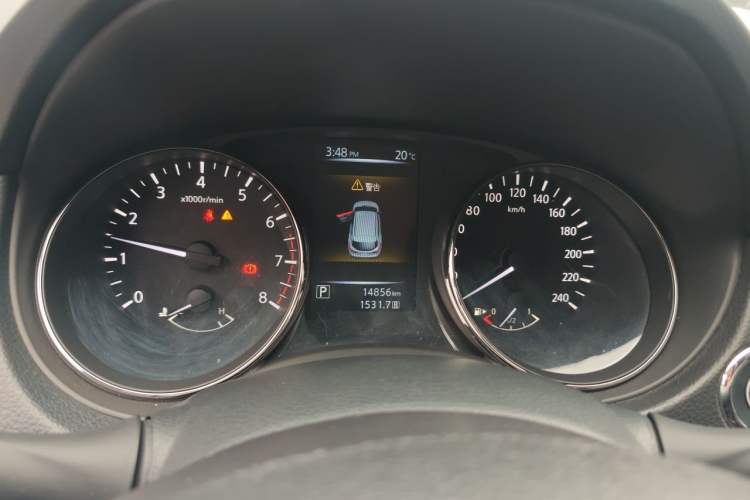 Used Nissan Qashqai 2016 2.0L CVT Luxury Edition Instrument Cluster