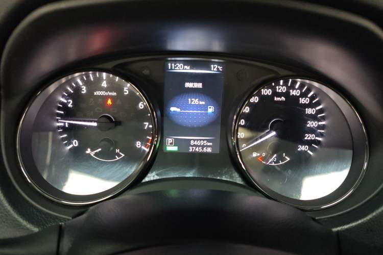 Used Nissan Qashqai 2016 2.0L CVT Elite Edition Instrument Cluster