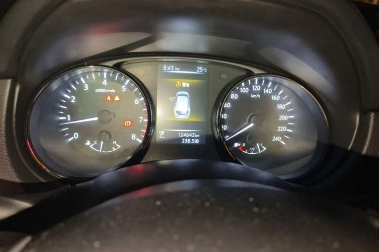 Used Nissan Qashqai 2016 2.0L CVT Elite Edition Instrument Cluster