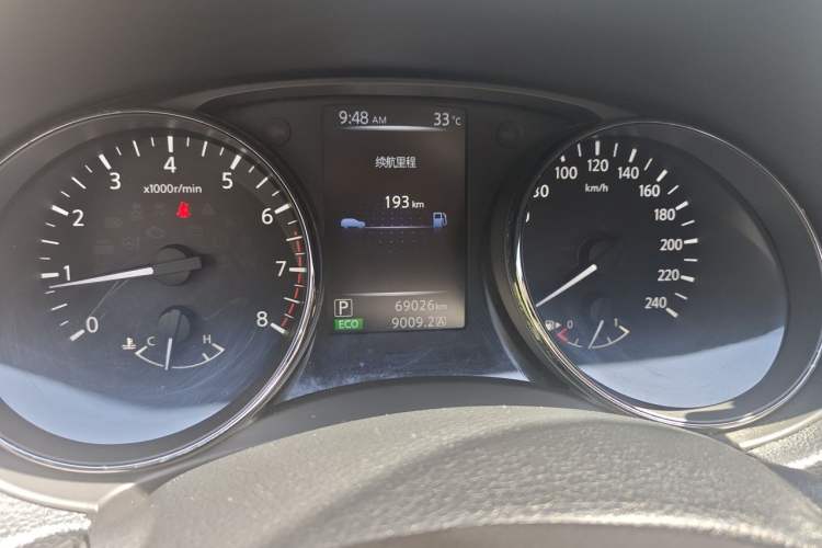 Used Nissan Qashqai 2016 2.0L CVT Luxury Edition Instrument Cluster