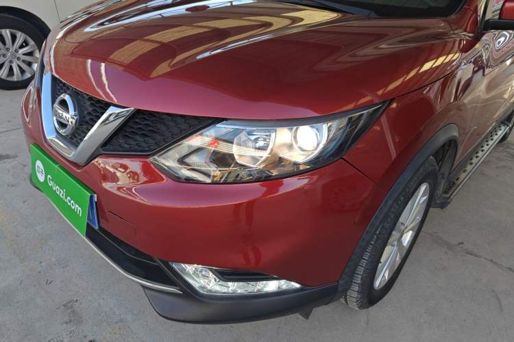 Used Nissan Qashqai 2016 2.0L CVT Elite Edition Left Front Headlight