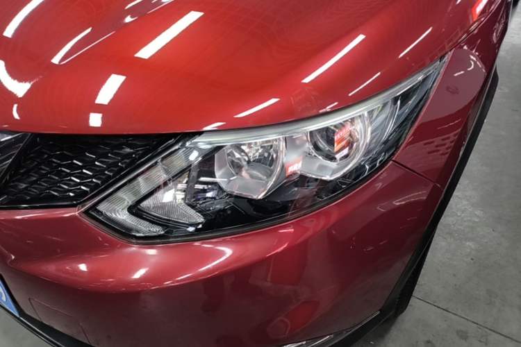 Used Nissan Qashqai 2016 2.0L CVT Luxury Edition Left Front Headlight