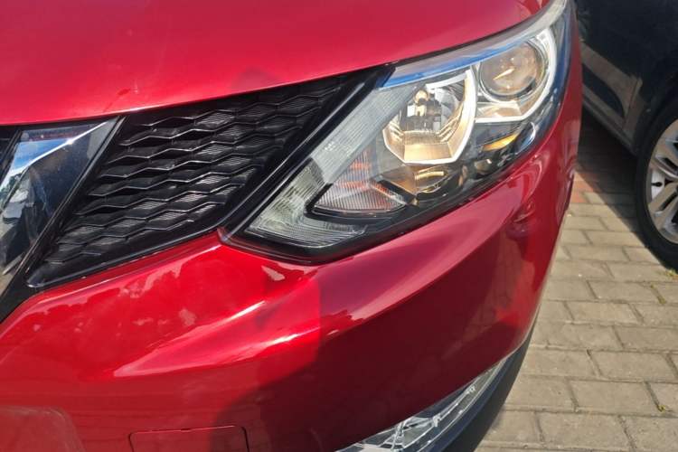 Used Nissan Qashqai 2016 2.0L CVT Elite Edition Left Front Headlight