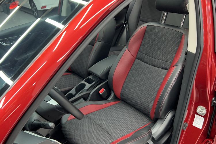 Used Nissan Qashqai 2016 2.0L CVT Luxury Edition Left Front Seat
