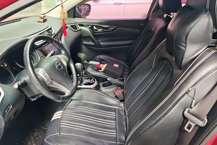Used Nissan Qashqai 2016 2.0L CVT Luxury Edition Left Front Seat