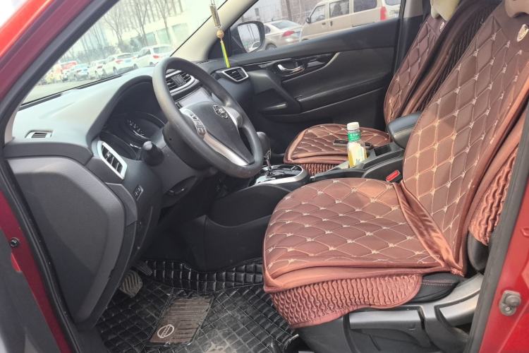 Used Nissan Qashqai 2016 2.0L CVT Elite Edition Left Front Seat