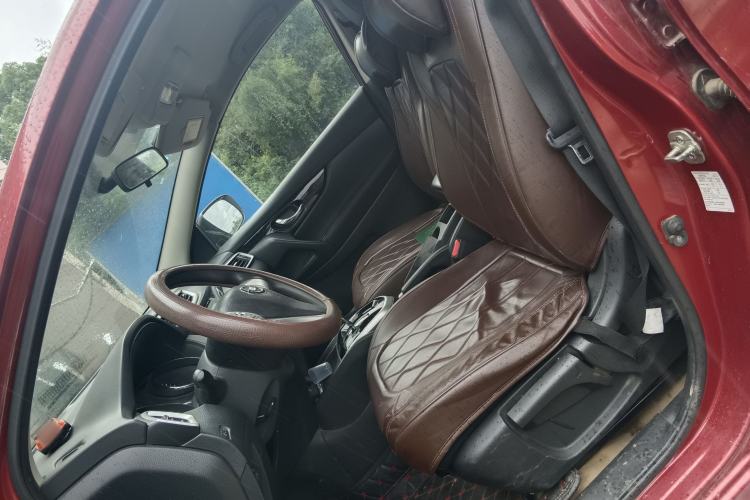 Used Nissan Qashqai 2016 2.0L CVT Elite Edition Left Front Seat