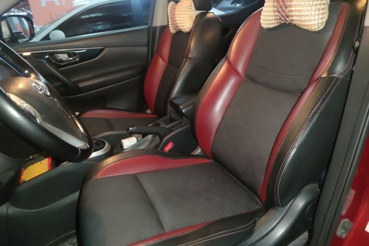 Used Nissan Qashqai 2016 2.0L CVT Luxury Edition Left Front Seat