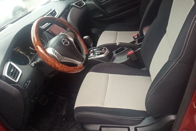 Used Nissan Qashqai 2016 2.0L CVT Elite Edition Left Front Seat