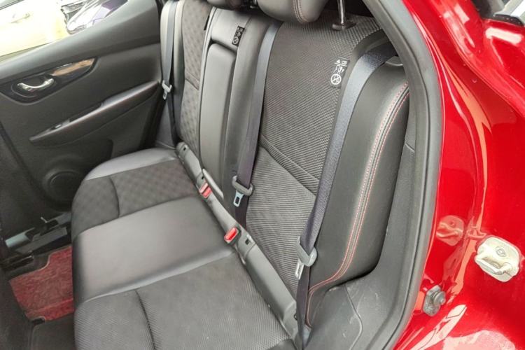 Used Nissan Qashqai 2016 2.0L CVT Luxury Edition Left Rear Seat