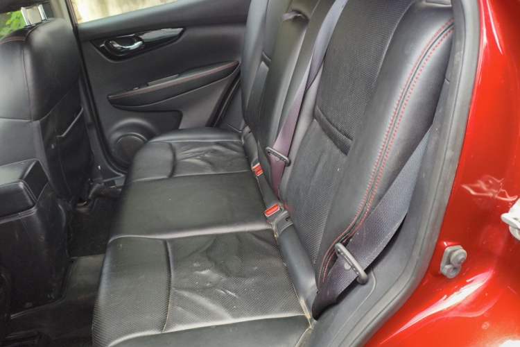 Used Nissan Qashqai 2016 2.0L CVT Elite Edition Left Rear Seat