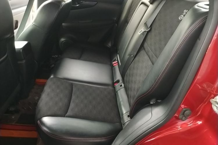 Used Nissan Qashqai 2016 2.0L CVT Luxury Edition Left Rear Seat