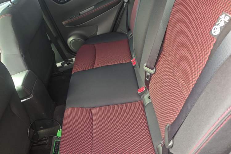 Used Nissan Qashqai 2016 2.0L CVT Elite Edition Left Rear Seat