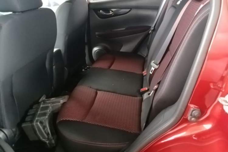 Used Nissan Qashqai 2016 2.0L CVT Elite Edition Left Rear Seat