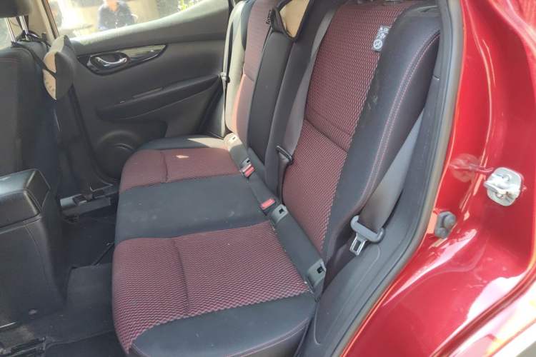 Used Nissan Qashqai 2016 2.0L CVT Elite Edition Left Rear Seat