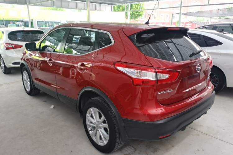 Used Nissan Qashqai 2016 2.0L CVT Elite Edition Rear Left 45 Deg