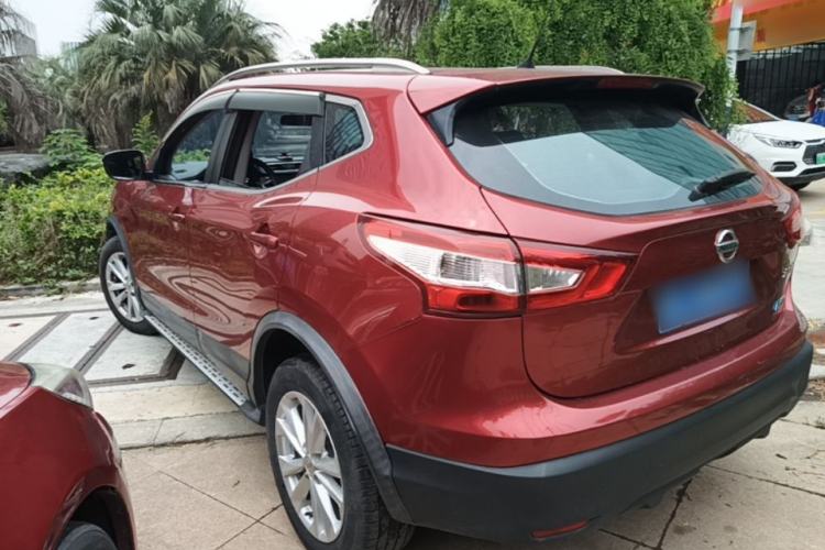 Used Nissan Qashqai 2016 2.0L CVT Elite Edition Rear Left 45 Deg