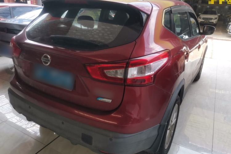 Used Nissan Qashqai 2016 2.0L CVT Elite Edition Rear Right 45 Deg
