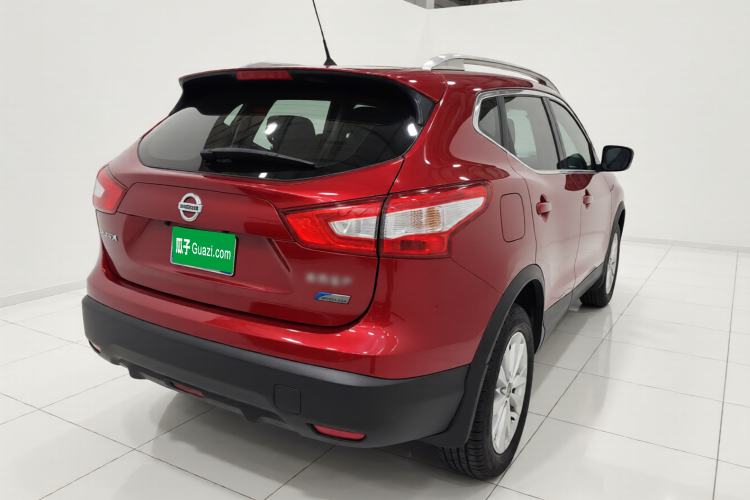 Used Nissan Qashqai 2016 1.2T CVT Fashion Edition Rear Right 45 Deg