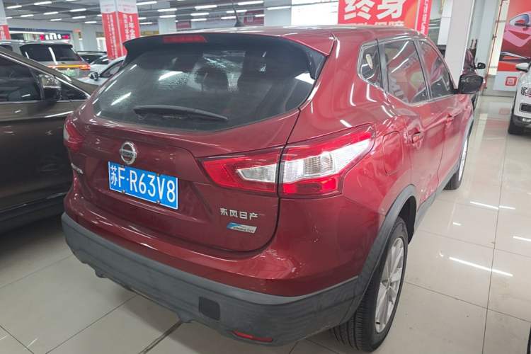 Used Nissan Qashqai 2016 2.0L CVT Elite Edition Rear Right 45 Deg