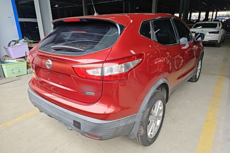 Used Nissan Qashqai 2016 2.0L CVT Elite Edition Rear Right 45 Deg