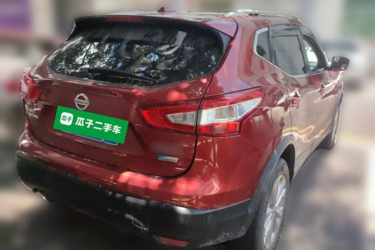 Used Nissan Qashqai 2016 2.0L CVT Elite Edition Rear Right 45 Deg
