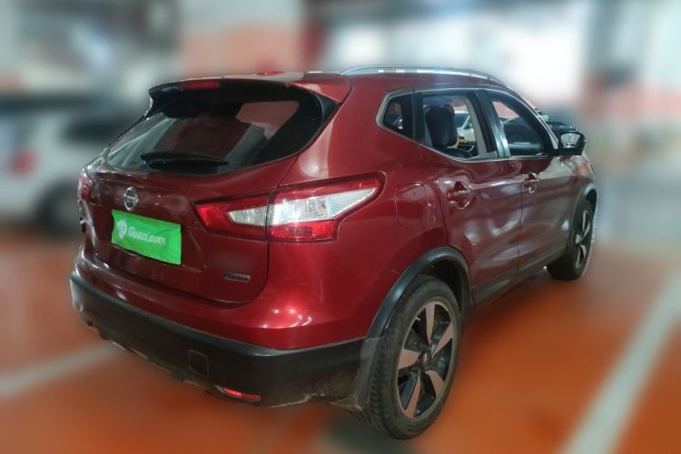 Used Nissan Qashqai 2016 2.0L CVT Luxury Edition Rear Right 45 Deg