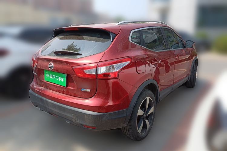 Used Nissan Qashqai 2016 2.0L CVT Luxury Edition Rear Right 45 Deg