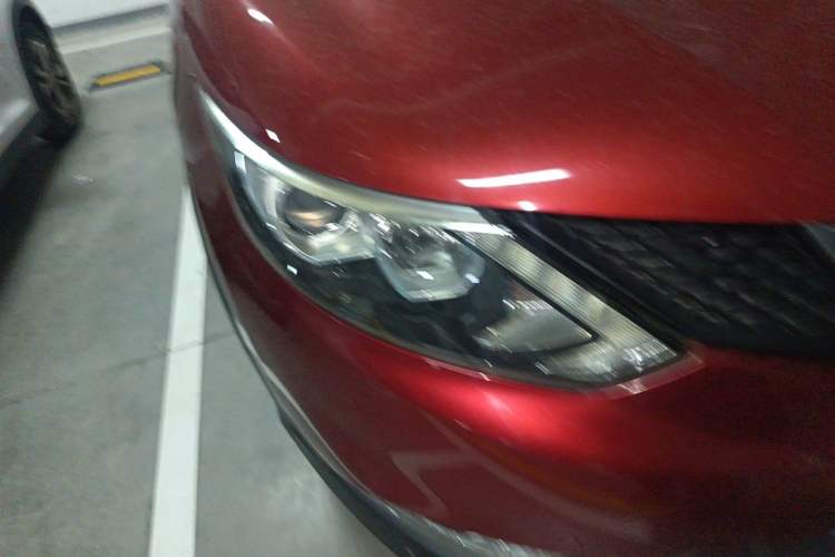 Used Nissan Qashqai 2016 2.0L CVT Luxury Edition Right Front Headlight