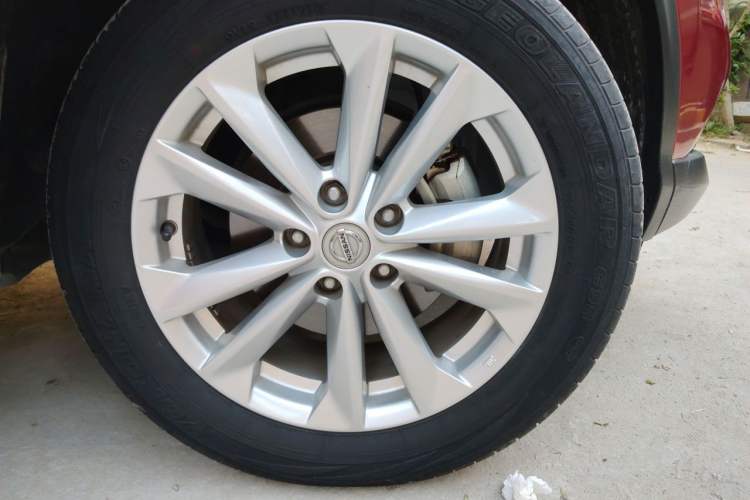 Used Nissan Qashqai 2016 1.2T CVT Fashion Edition Right Front Wheel Hub