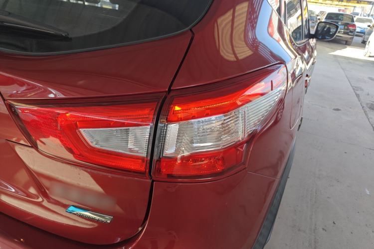 Used Nissan Qashqai 2016 2.0L CVT Elite Edition Right Rear Taillight