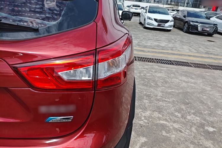Used Nissan Qashqai 2016 2.0L CVT Luxury Edition Right Rear Taillight