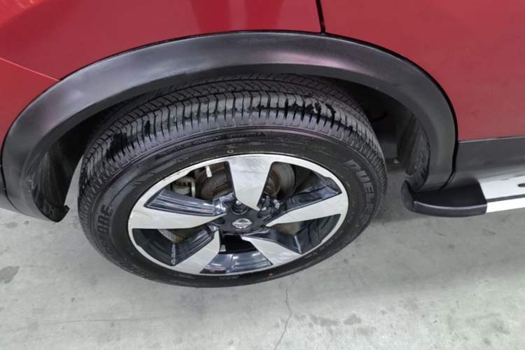 Used Nissan Qashqai 2016 2.0L CVT Luxury Edition Right Rear Wheel Hub