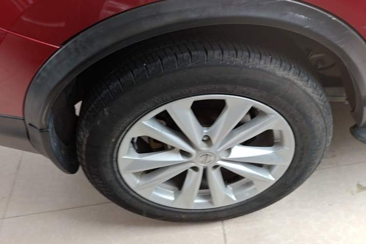 Used Nissan Qashqai 2016 2.0L CVT Elite Edition Right Rear Wheel Hub