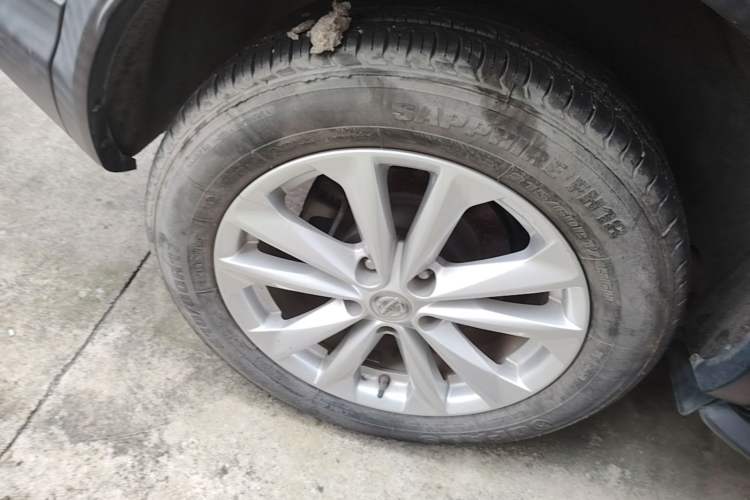 Used Nissan Qashqai 2016 2.0L CVT Elite Edition Right Rear Wheel Hub