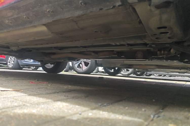 Used Nissan Qashqai 2016 2.0L CVT Elite Edition Right Side Sill