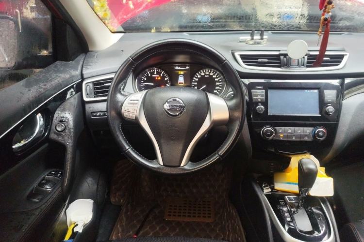 Used Nissan Qashqai 2016 2.0L CVT Luxury Edition Steering Wheel