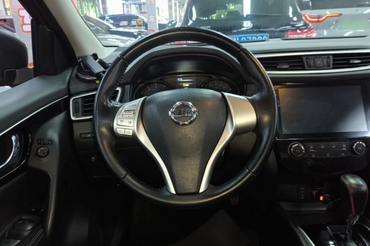 Used Nissan Qashqai 2016 2.0L CVT Luxury Edition Steering Wheel