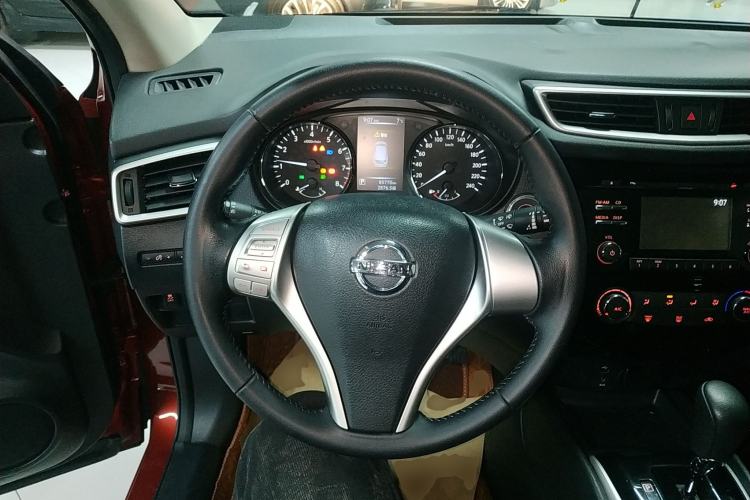 Used Nissan Qashqai 2016 2.0L CVT Luxury Edition Steering Wheel