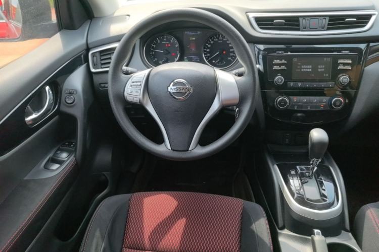 Used Nissan Qashqai 2016 2.0L CVT Elite Edition Steering Wheel