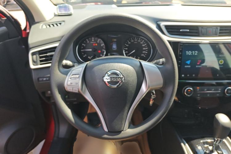 Used Nissan Qashqai 2016 2.0L CVT Elite Edition Steering Wheel