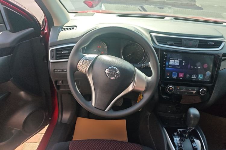 Used Nissan Qashqai 2016 2.0L CVT Elite Edition Steering Wheel