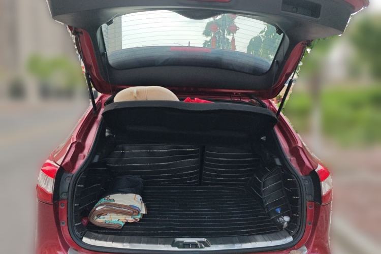 Used Nissan Qashqai 2016 2.0L CVT Elite Edition Trunk