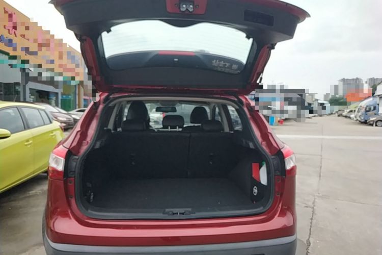 Used Nissan Qashqai 2016 2.0L CVT Leading Edition Trunk