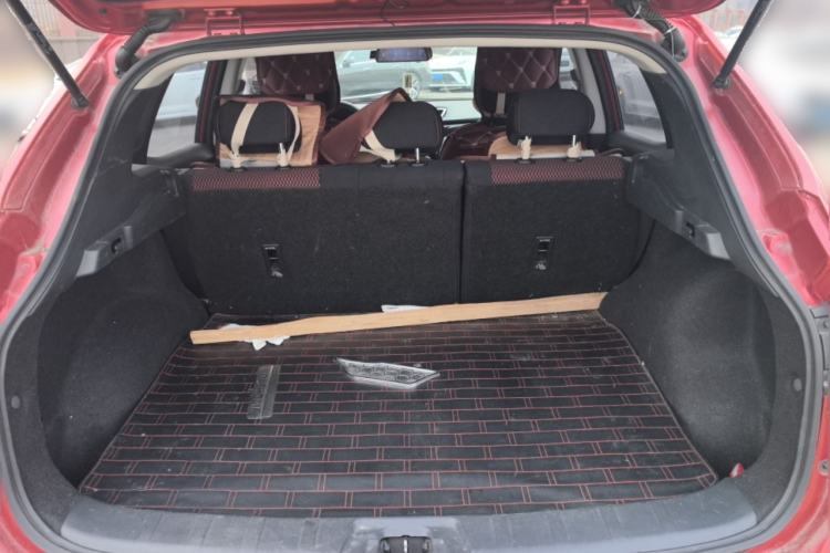 Used Nissan Qashqai 2016 2.0L CVT Elite Edition Trunk