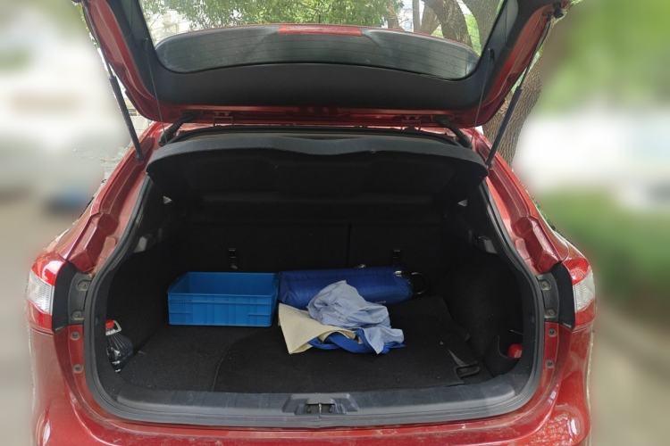 Used Nissan Qashqai 2016 2.0L CVT Luxury Edition Trunk