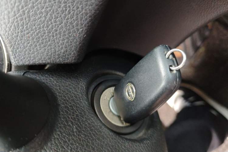 Used Nissan Qashqai 2016 2.0L CVT Elite Edition Vehicle Key